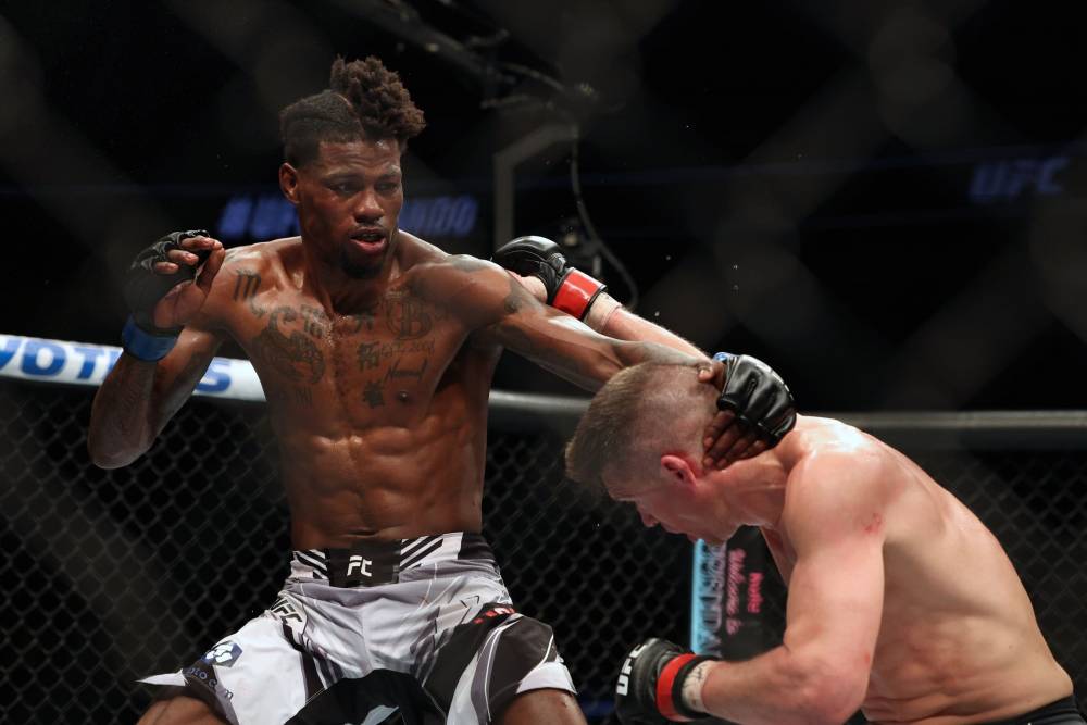 Kevin Holland vs Santiago Ponzinibbio Prediction UFC 287 4/8