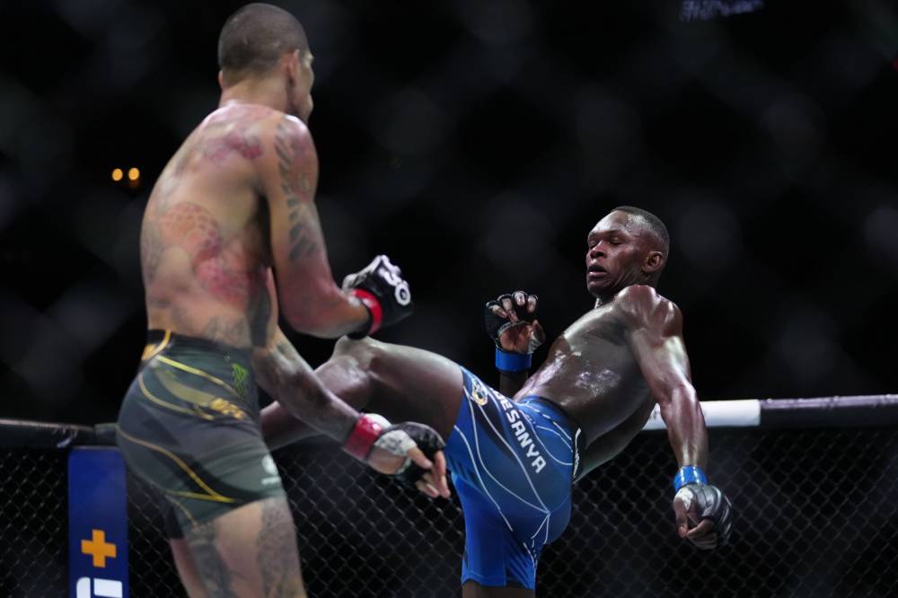 Adesanya Reclaims Title with KO win over Pereira in UFC 287