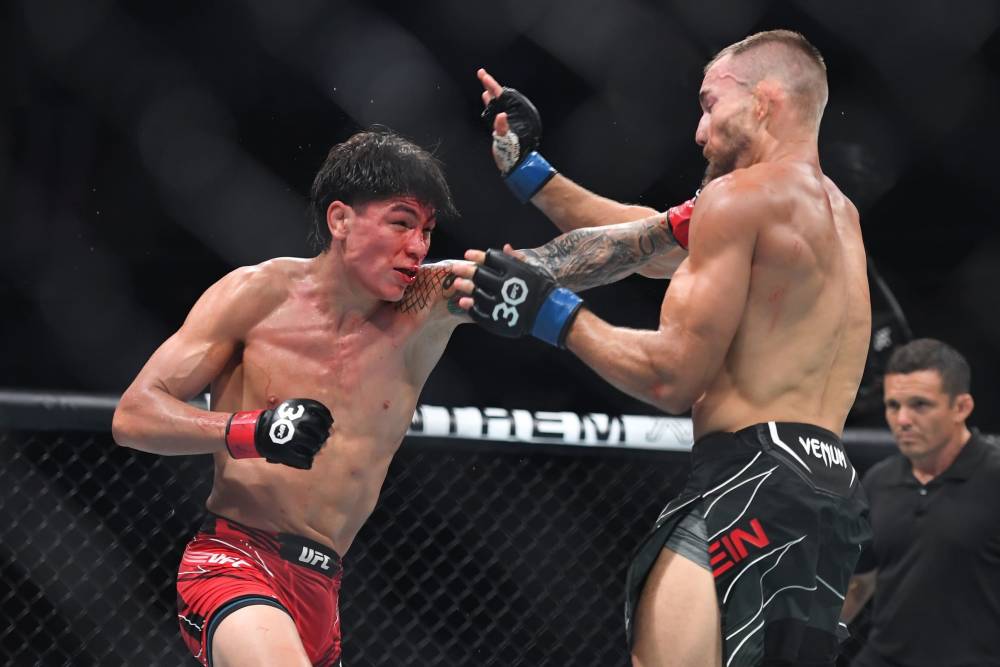 Ignacio Bahamondes vs Christos Giagos Prediction UFC 4/6