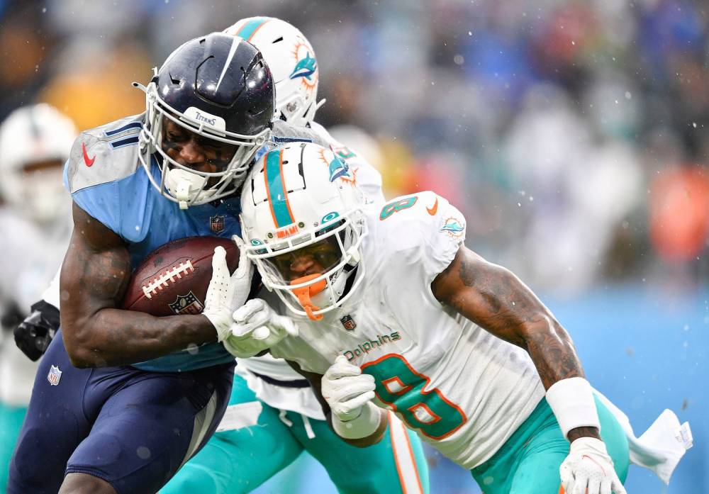 Dolphins vs Titans Prediction NFL Monday Night 12/11
