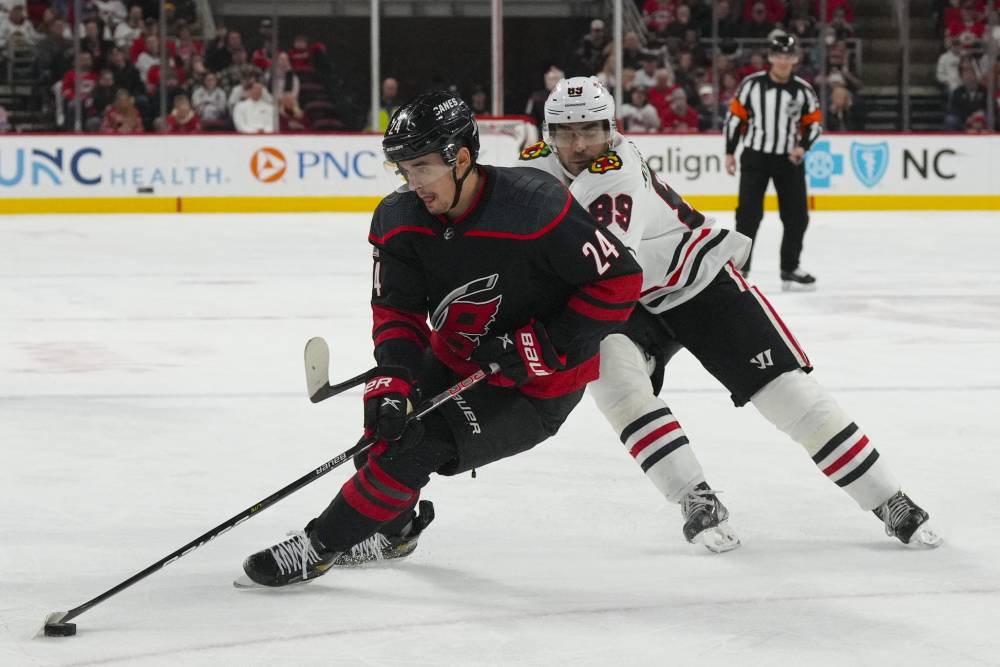 Hurricanes vs Blackhawks Prediction NHL Picks Today 2/19