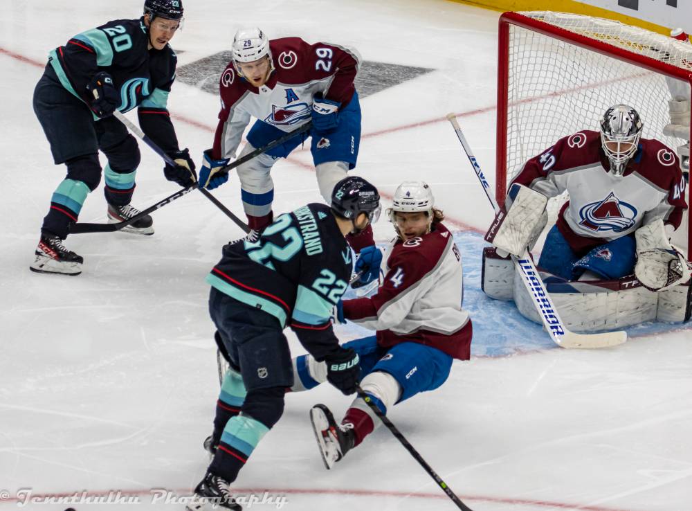 NHL Best Bet: Devils vs Avalanche Prediction 2/26