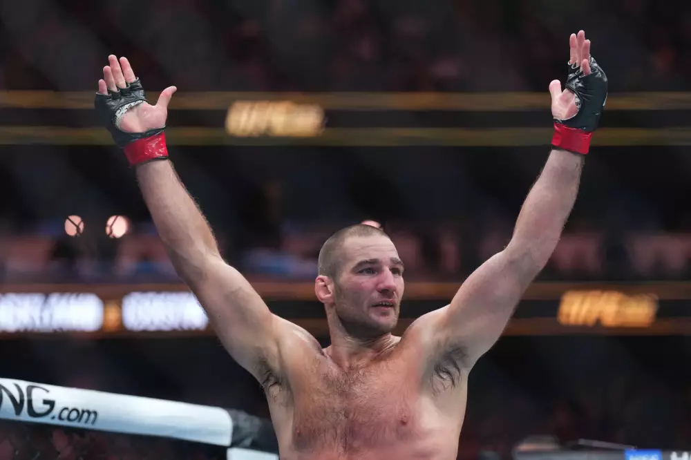 UFC 312 Predictions: Du Plessis vs Strickland 2/8