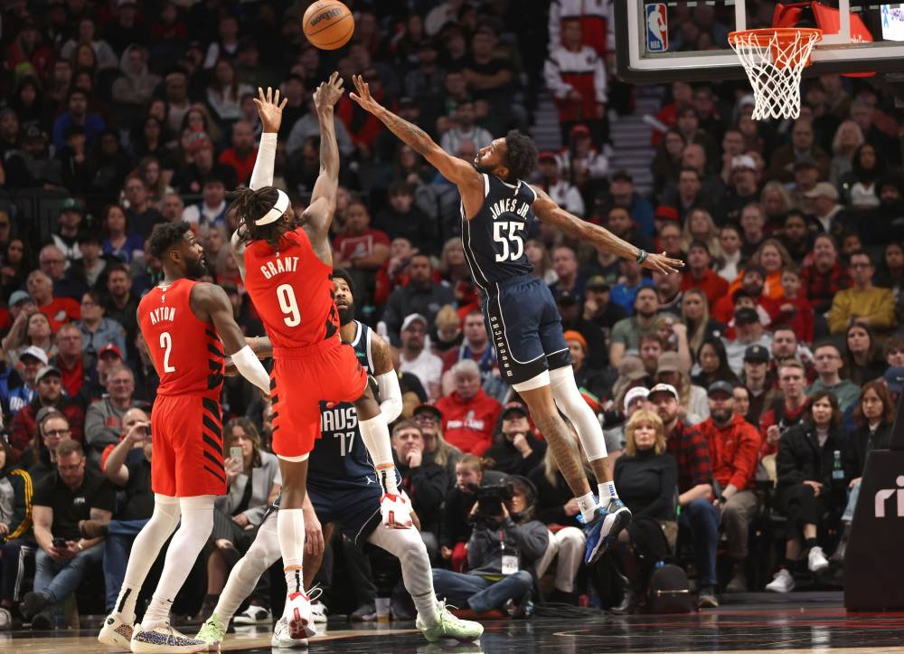 Mavericks vs Trail Blazers Prediction NBA Picks 1/3