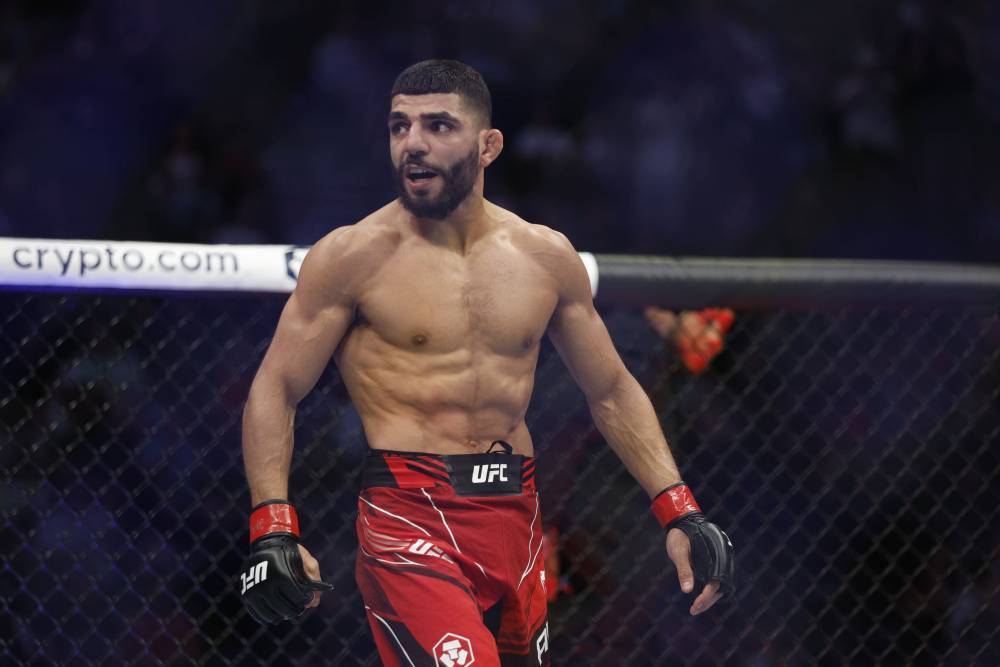Kai Kara-France vs Amir Albazi Prediction UFC Picks 6/3