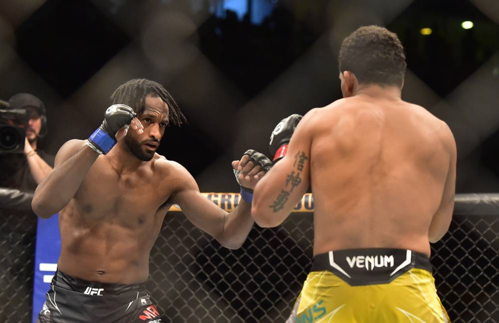 Neil Magny vs Phil Rowe Prediction UFC Fight Night 6/24