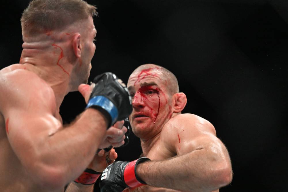 Sean Strickland vs Paulo Costa Prediction UFC 302 Picks 6/1