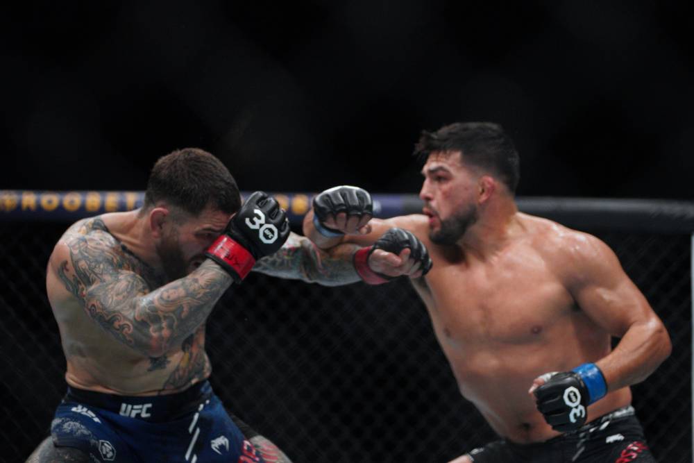 Kelvin Gastelum vs Daniel Rodriguez Prediction UFC 6/22