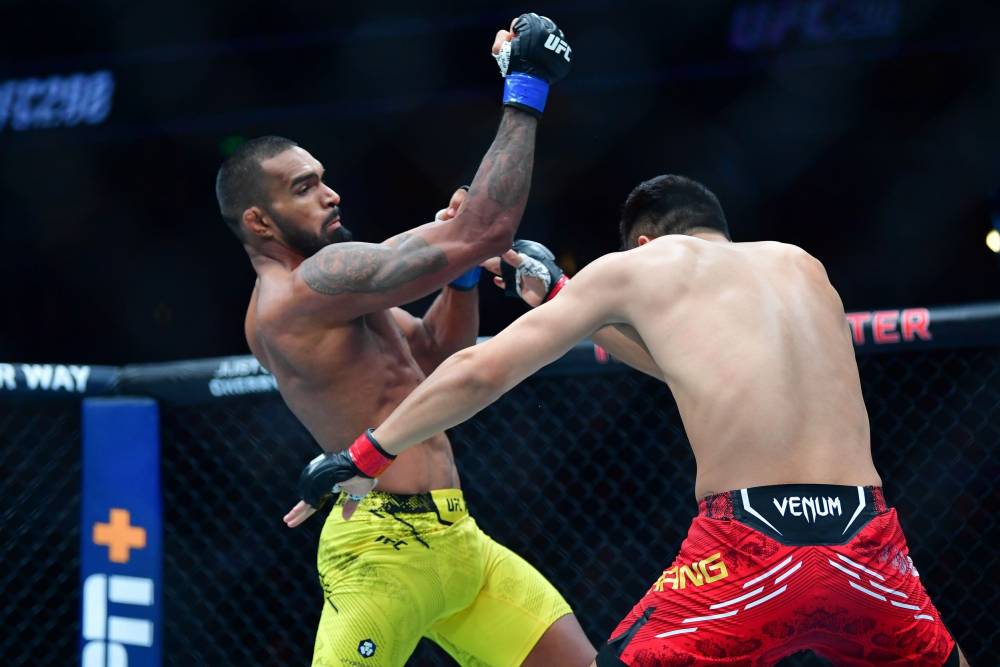 Magomed Gadzhiyasulov vs Brendson Ribeiro Prediction 6/21