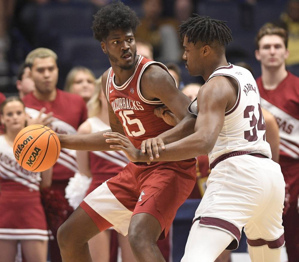 Arkansas vs Illinois March Madness Prediction, 03/16