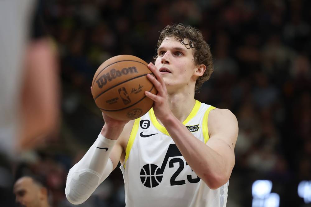 Jazz vs Bucks Prediction NBA picks Experts 03/24