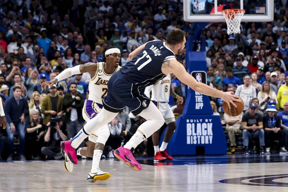 Mavericks vs Lakers NBA Picks Tonight  3/17