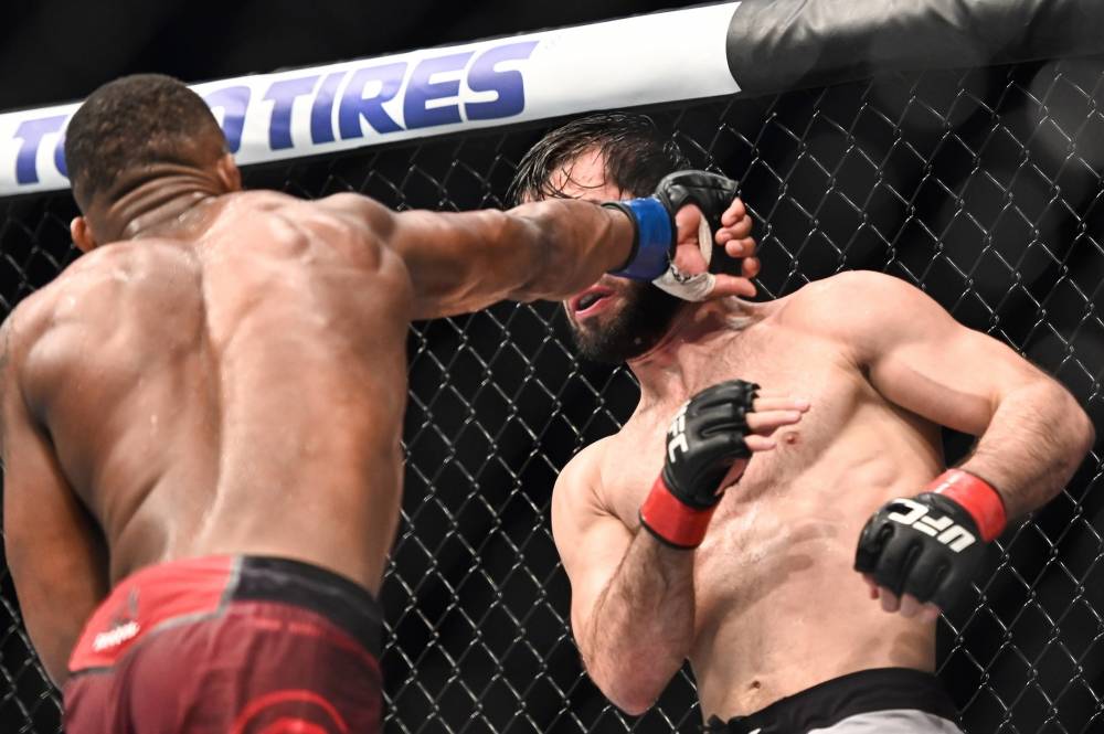 Lerone Murphy vs Gabriel Santos Prediction UFC London