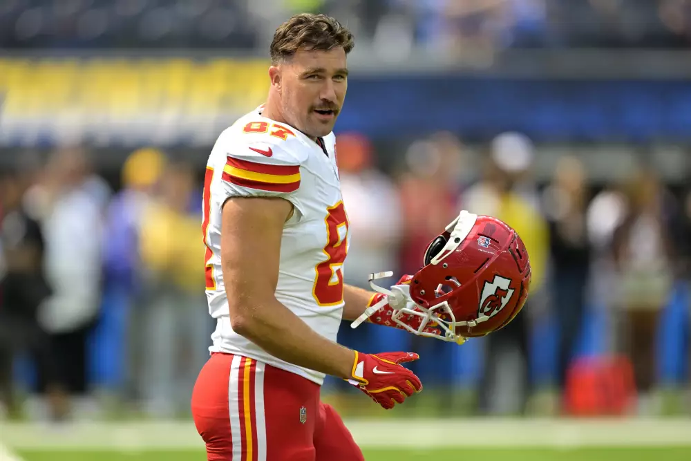 NFL Player Props: Travis Kelce vs Saints on MNF 10/7