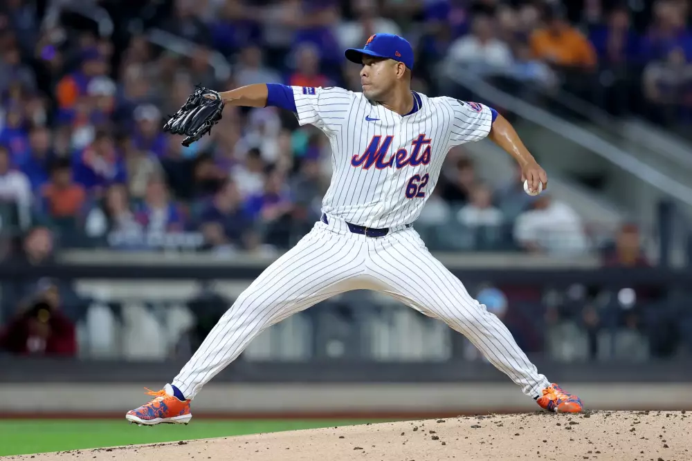 MLB Player Prop Bets Today: Jose Quintana vs Brewers 9/28