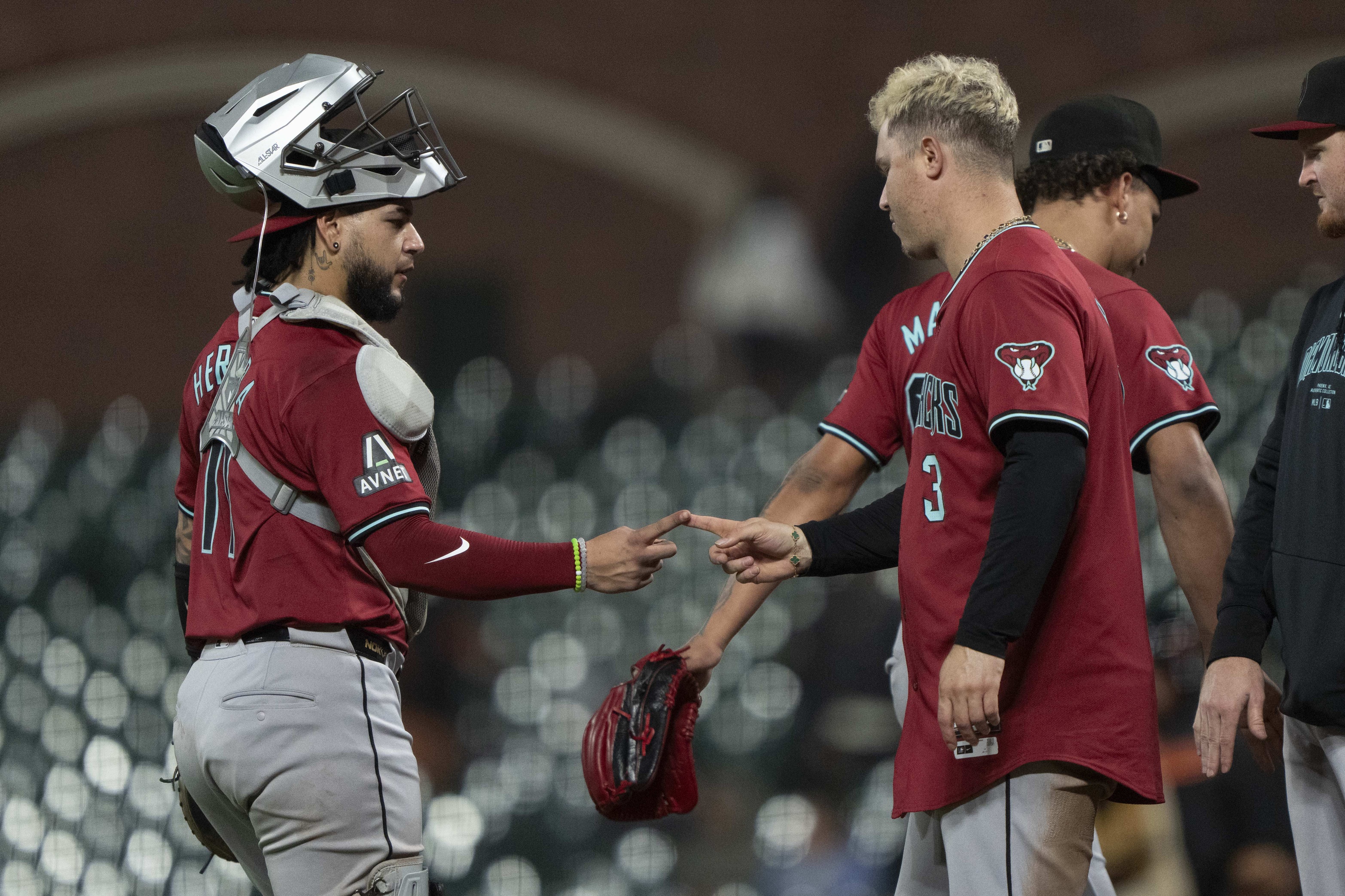 EASY EASY Money on this Over/Under Diamondbacks vs Giants