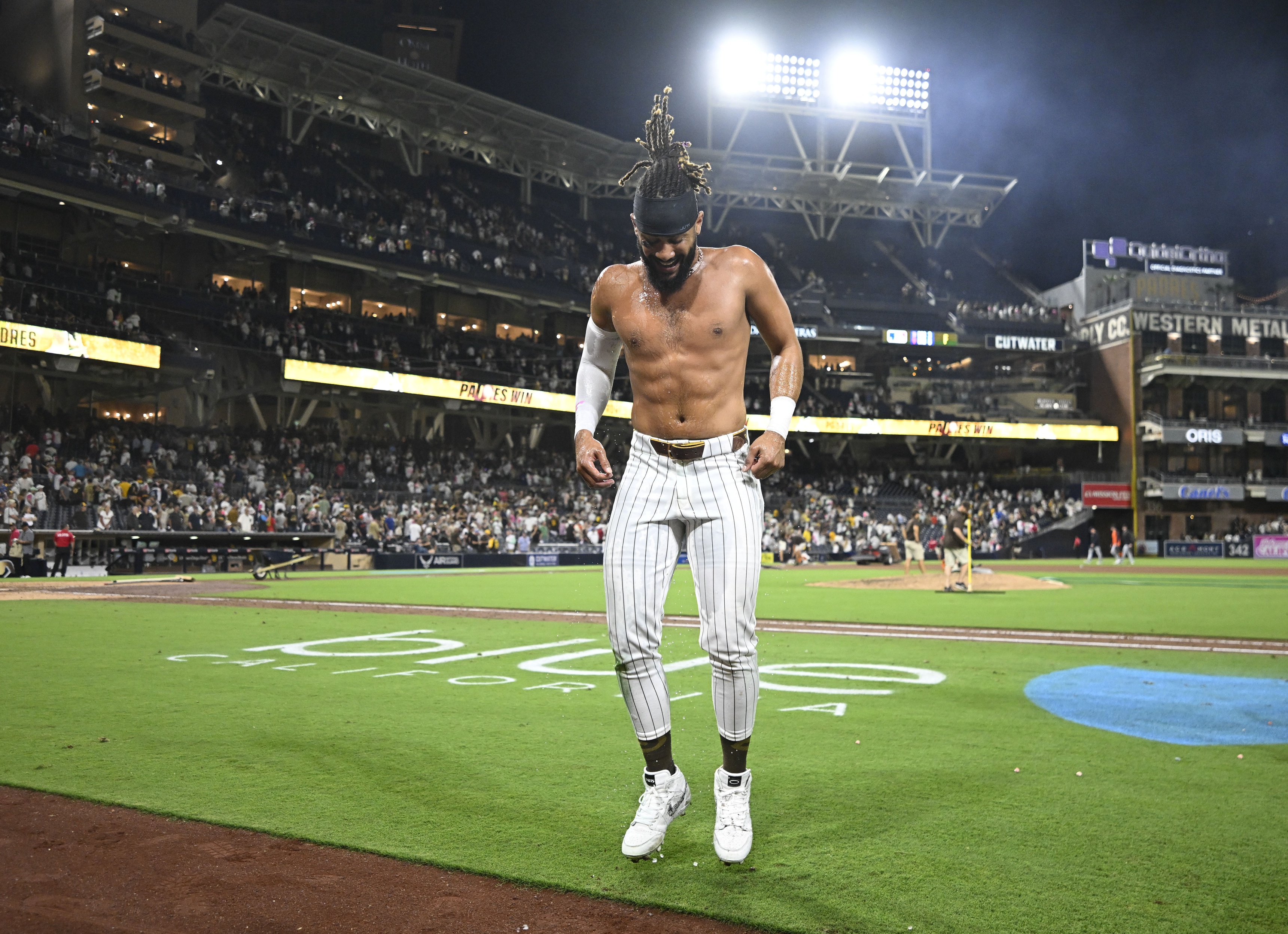 CASH THIS EASY Moneyline - Tigers vs Padres 9/5