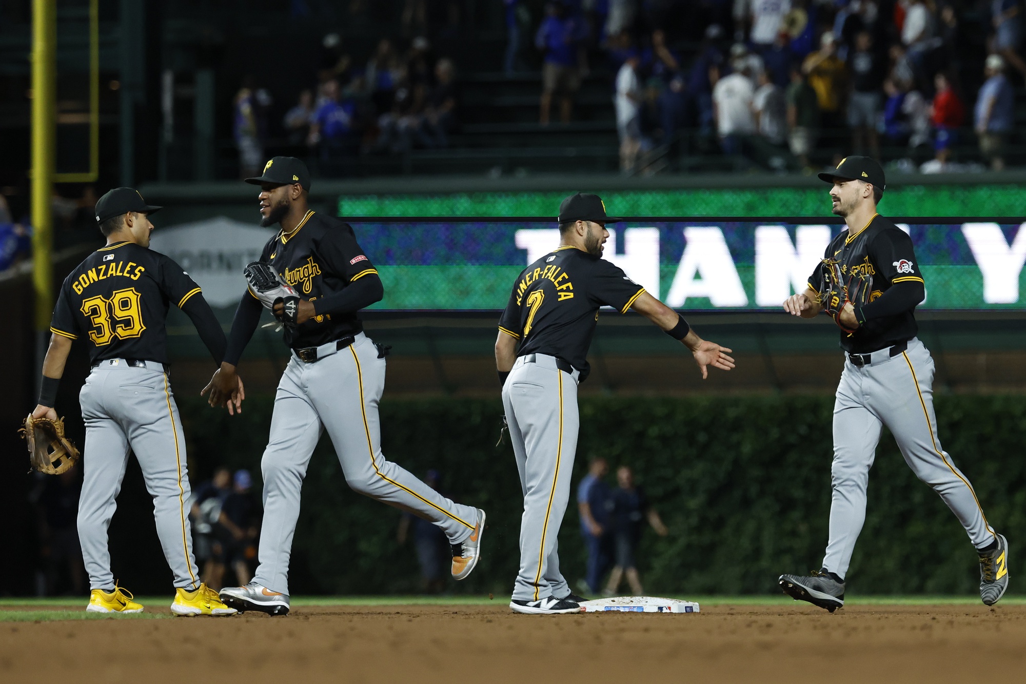 EASY EASY Money on this Spread - Cubs vs Pirates 9/3