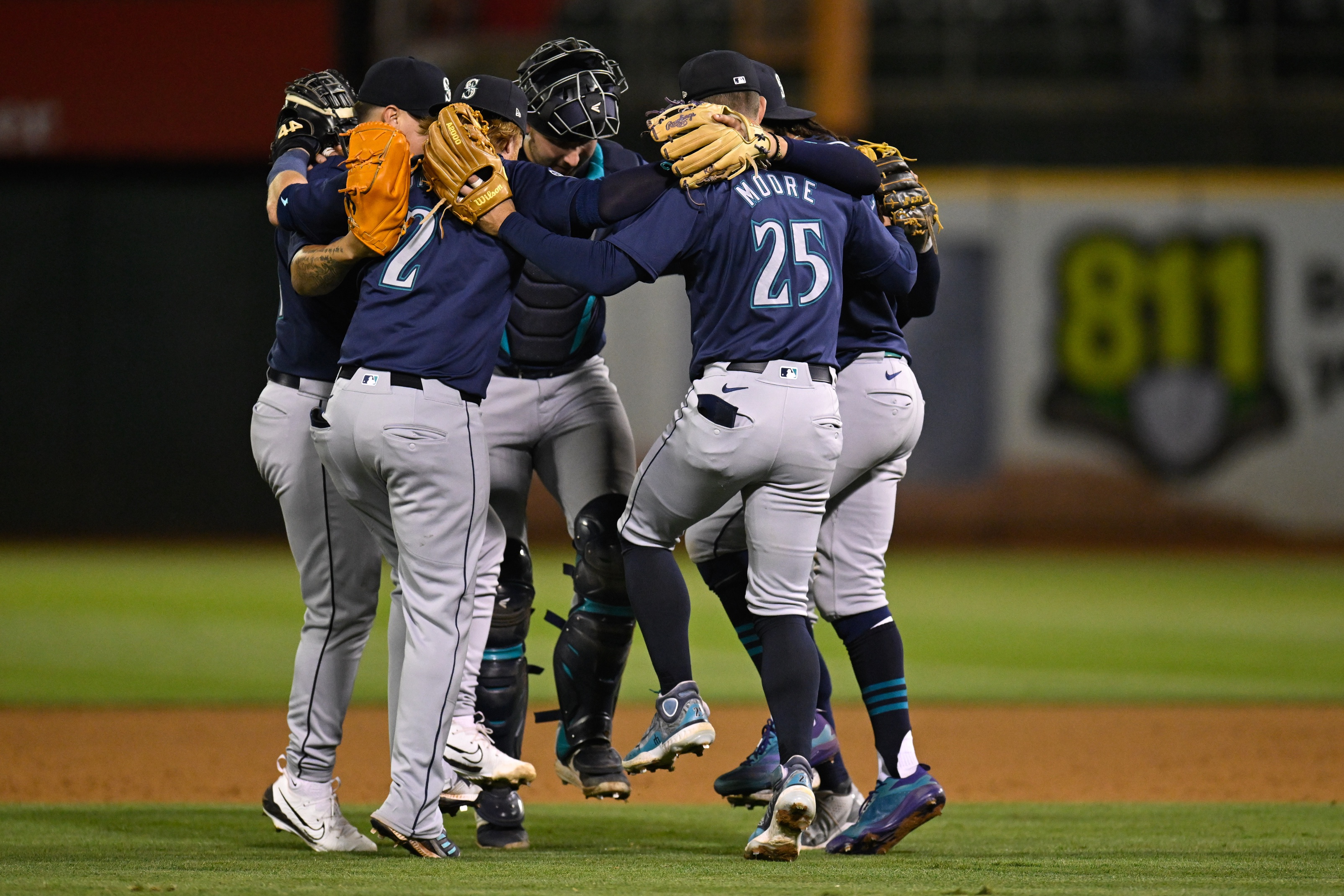 EASY Money on the Spread - Athletics vs Mariners 9/5