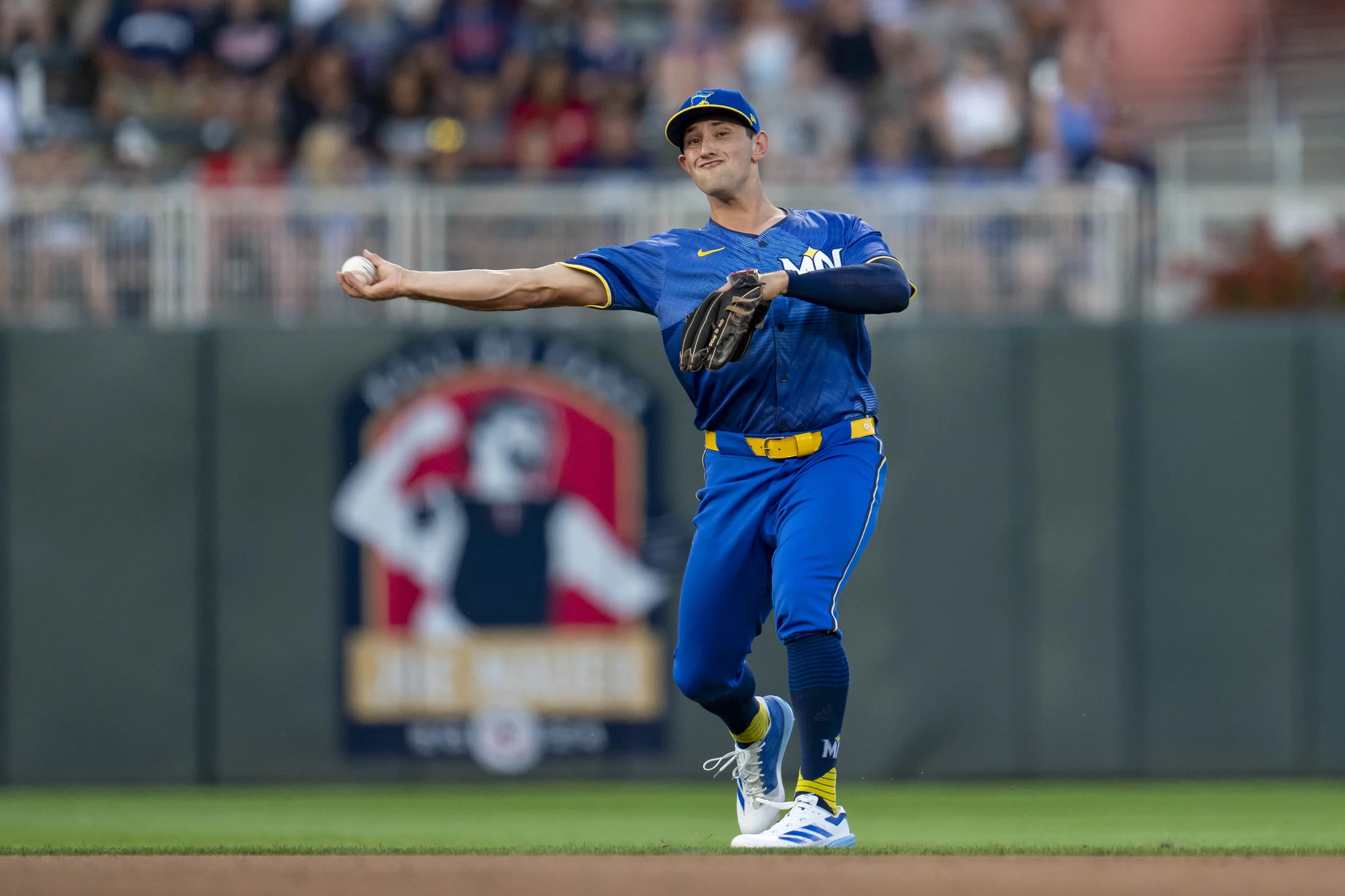 Brooks Lee Player Props: White Sox vs Twins 8/4