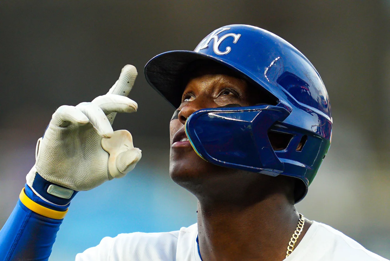 Dairon Blanco Player Props Prediction: Royals vs Guardians