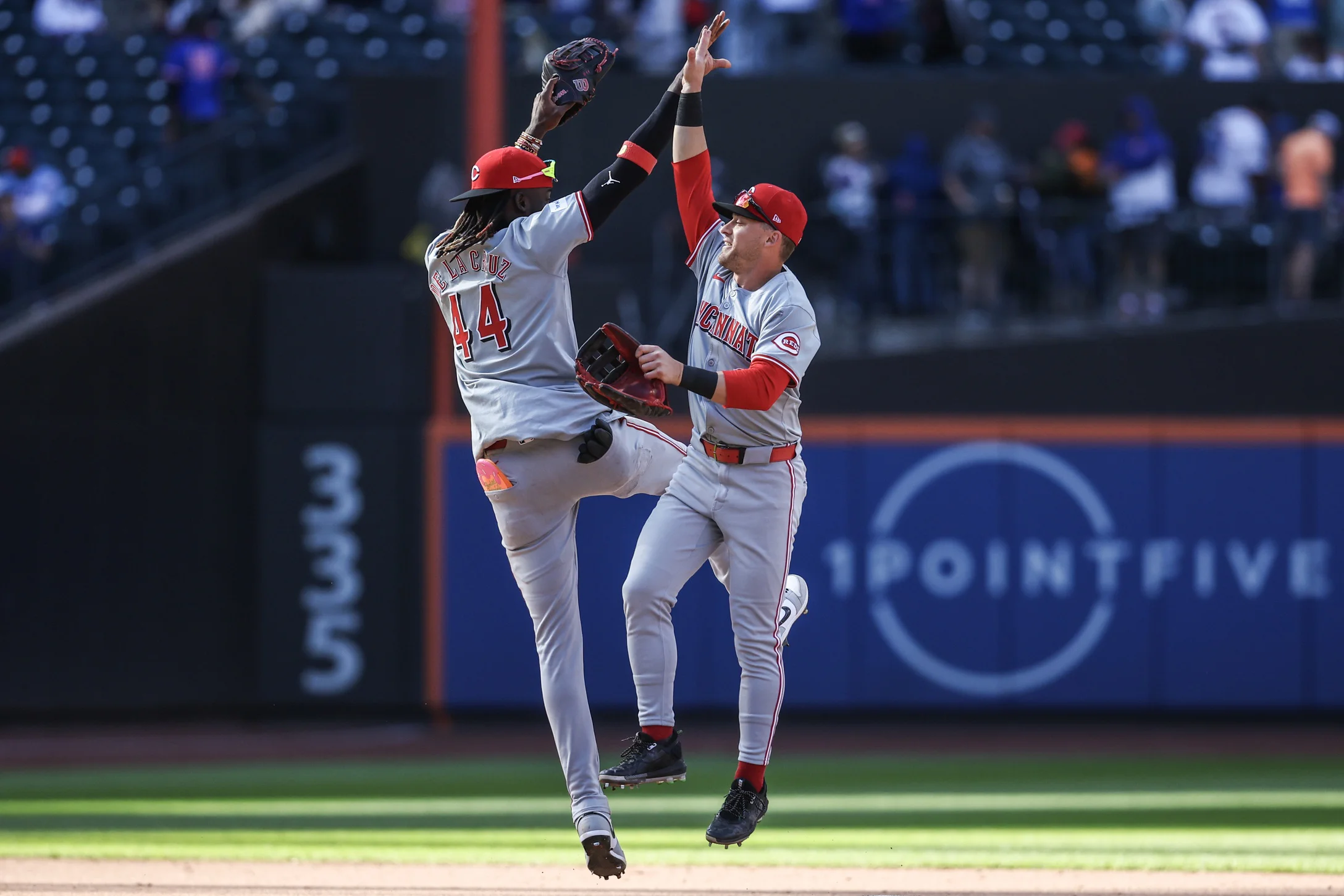 Cash this Elly De La Cruz Prop vs Braves 9/1