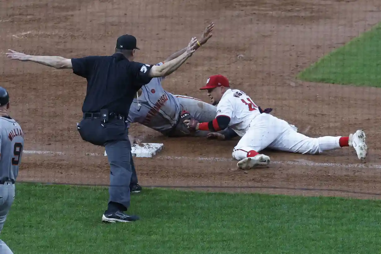 Ildemaro Vargas Player Props: Angels vs Nationals 8/9