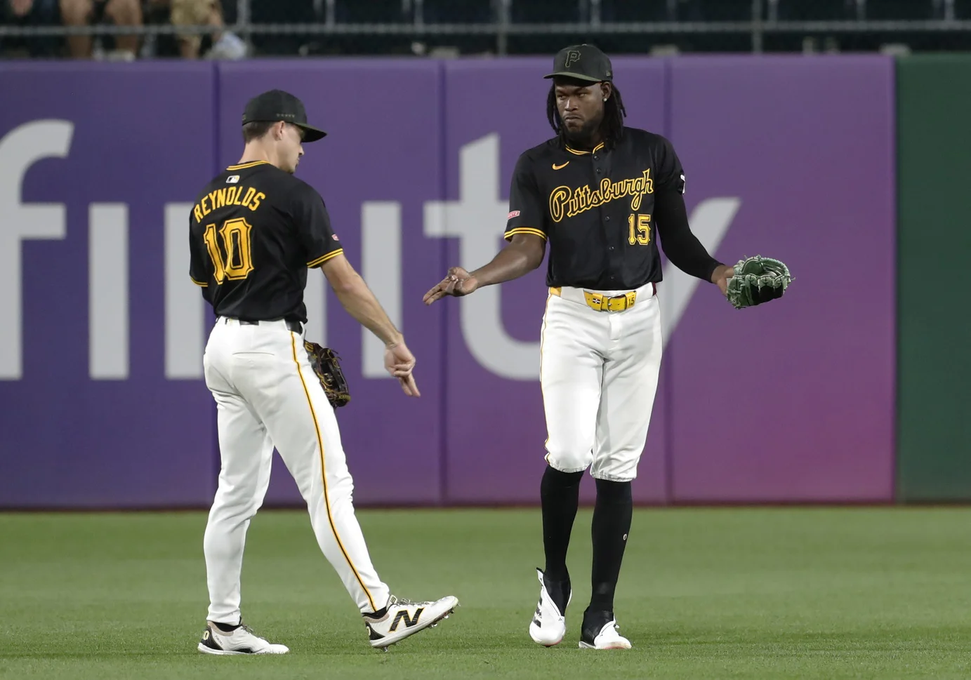 Cash this O'Neil Cruz Prop vs Marlins 9/1