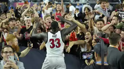 Uconn vs San Diego State Prediction March Madness Final 4/3
