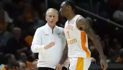 Tennessee vs Middle Tennessee Prediction NCAAB Picks 12/23