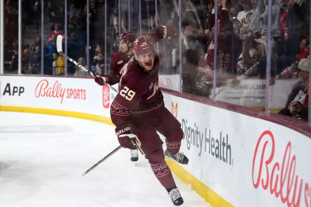 Coyotes vs Jets - NHL Picks Experts Predictions 03/21