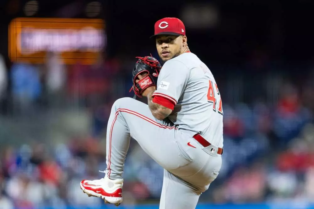 Mariners vs Reds Prediction MLB Picks Today 4/15