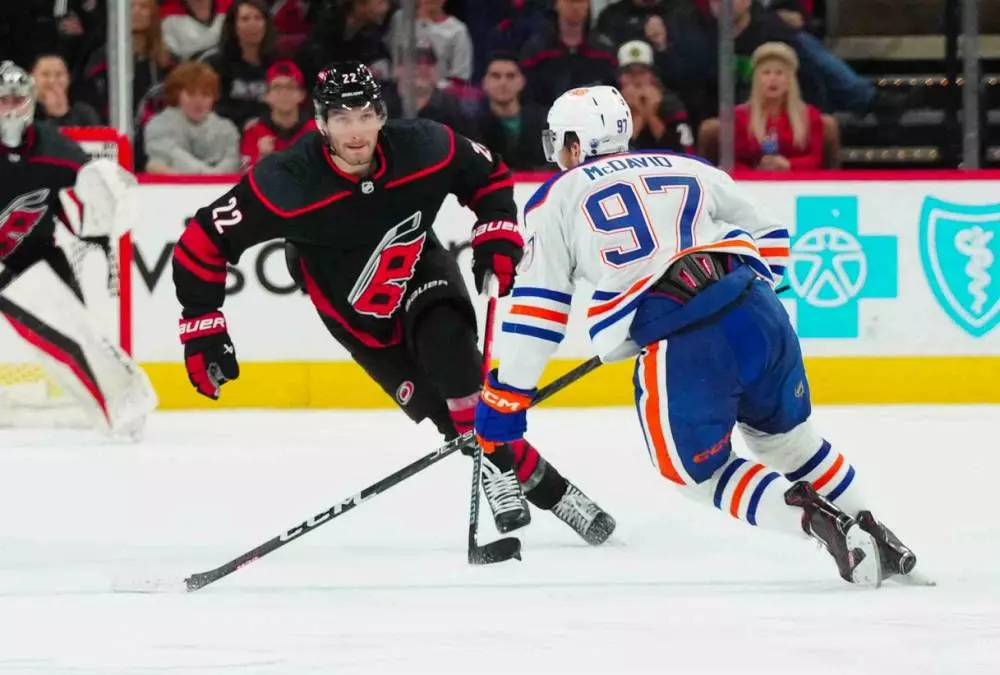 Oilers vs Hurricanes Prediction NHL Picks Today 12/6