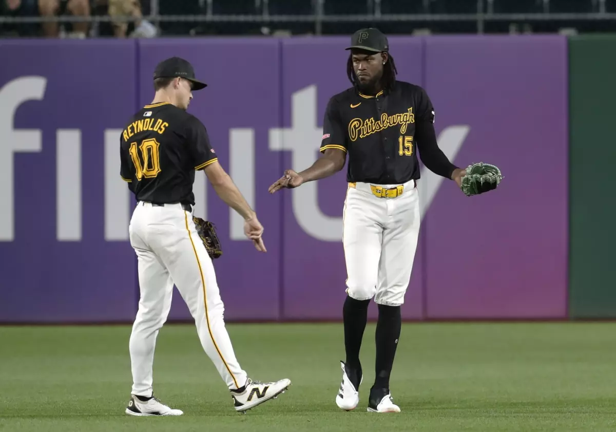 CASH THIS EASY Over/Under - Marlins vs Pirates 9/10