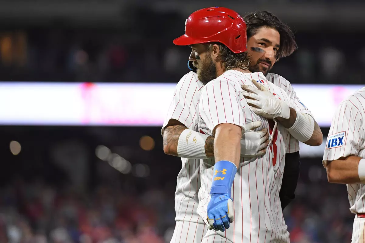 Houston Astros vs Philadelphia Phillies Over/Under Prediction 8/27