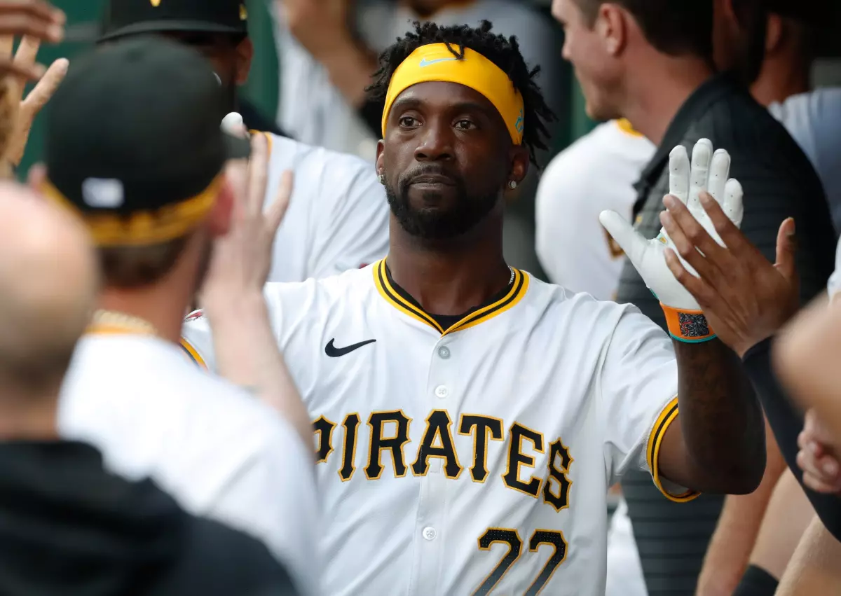 Andrew McCutchen MLB Props - Cardinals vs Pirates 7/23