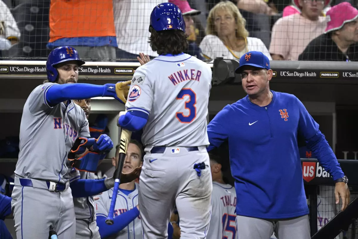Jesse Winker Player Props Prediction: Mets vs Padres 8/24