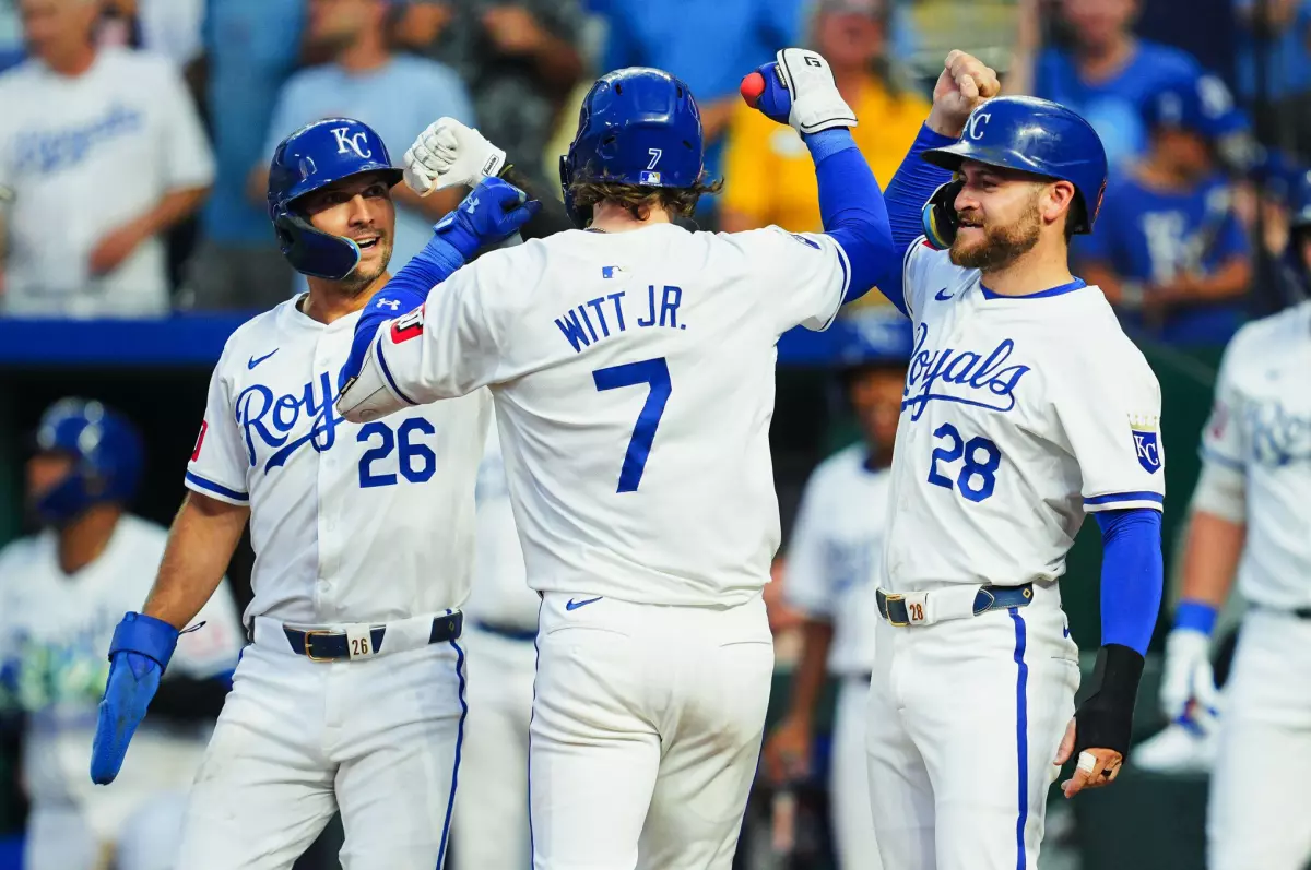 MLB Player Props Picks Today: Diamondbacks vs Royals 7/24