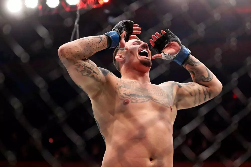 Tom Aspinall vs Curtis Blaydes Total Rounds Prediction UFC 304 Picks 7/27