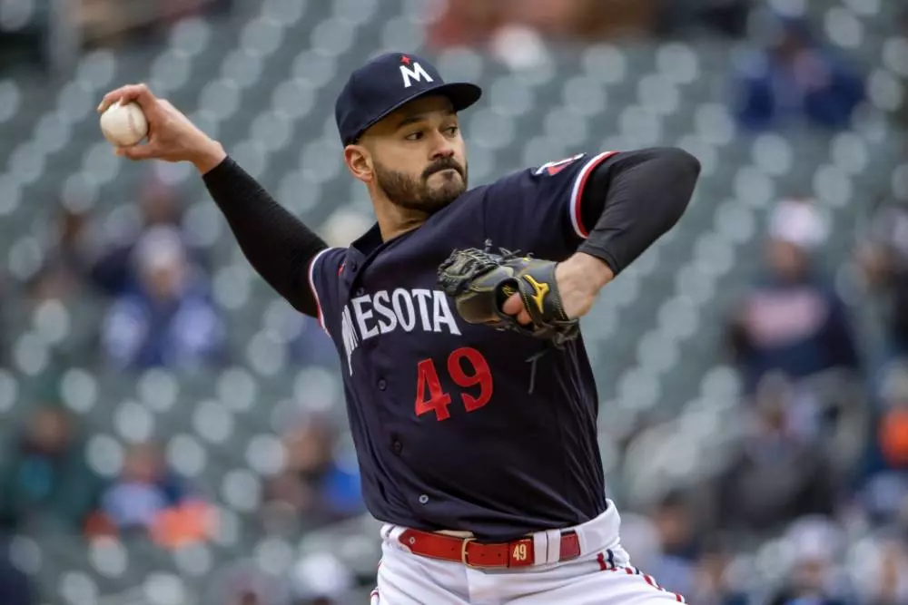 Twins vs Royals Prediction MLB Experts Picks 4/28