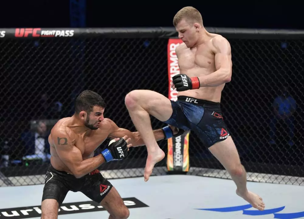 Grant Dawson vs Bobby Green Prediction UFC Picks 10/7