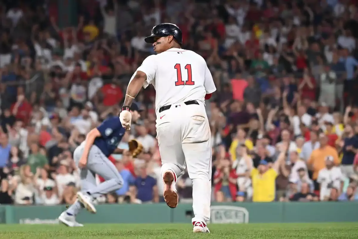 Dominic Smith Player Props: Mariners vs Red Sox 7/31