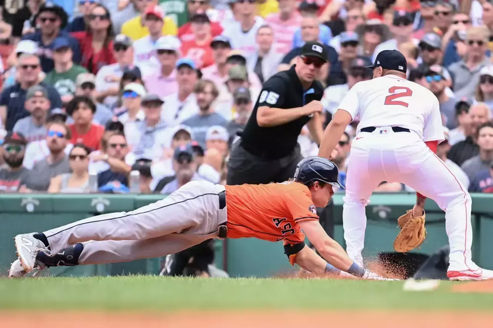 Astros vs Red Sox Over Under Prediction MLB 8/19