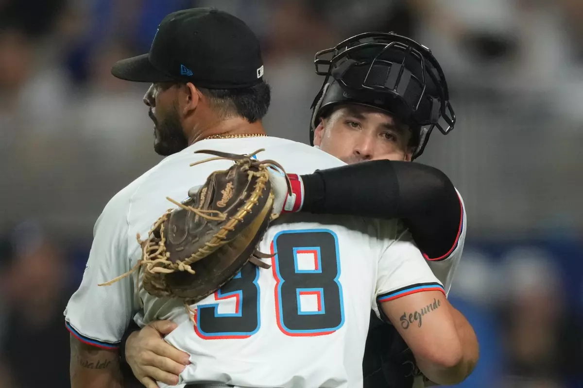 EASY EASY Money on this Over/Under - White Sox vs Angels