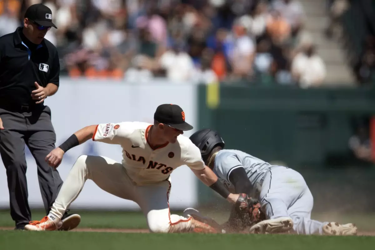 Luis Robert Jr. Player Props Prediction: Tigers vs White Sox