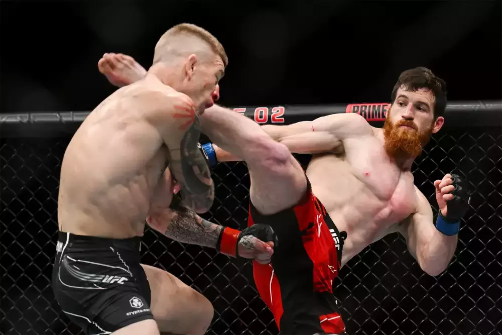 Feel the Betting Thrill: Peek vs Ashmouz, UFC Fight Night 9/7
