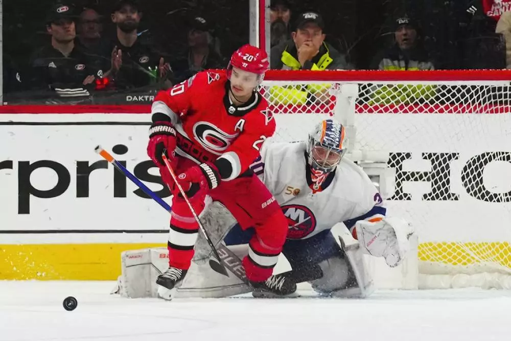 Islanders vs Hurricanes Prediction Game 6 NHL Playoffs 4/28