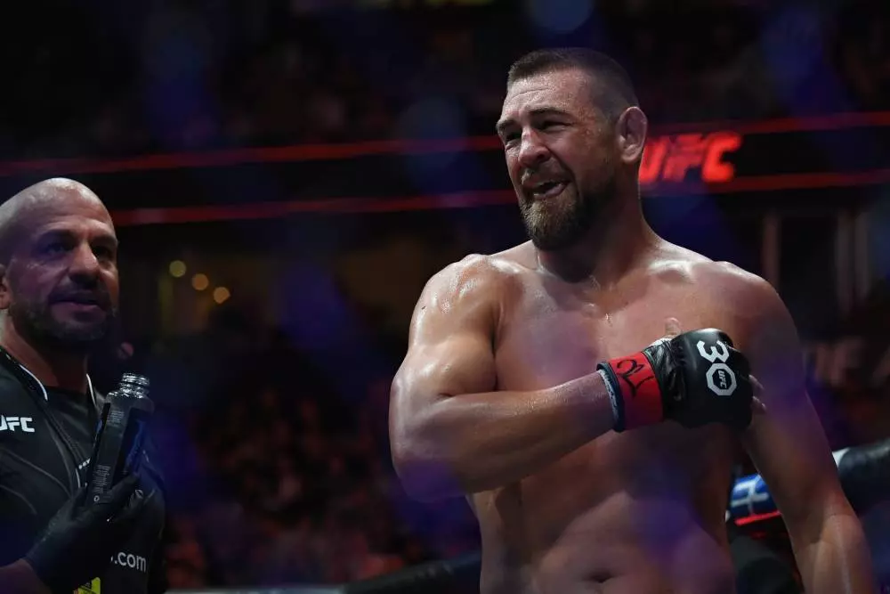 Alonzo Menifield vs Dustin Jacoby Prediction UFC Picks 12/16