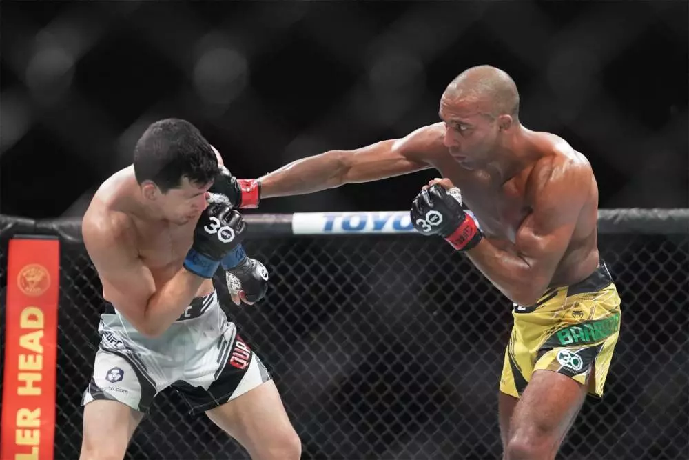 Edson Barboza vs Lerone Murphy Prediction UFC Picks 5/18