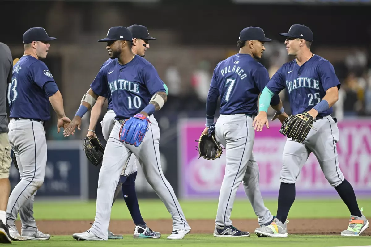 MLB Total Predictions Today: Angels vs Mariners 7/11